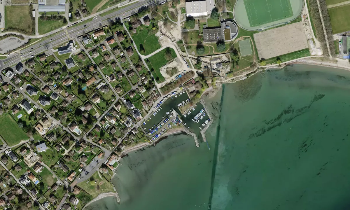Flyfoto av Petit port de Saint-Sulpice