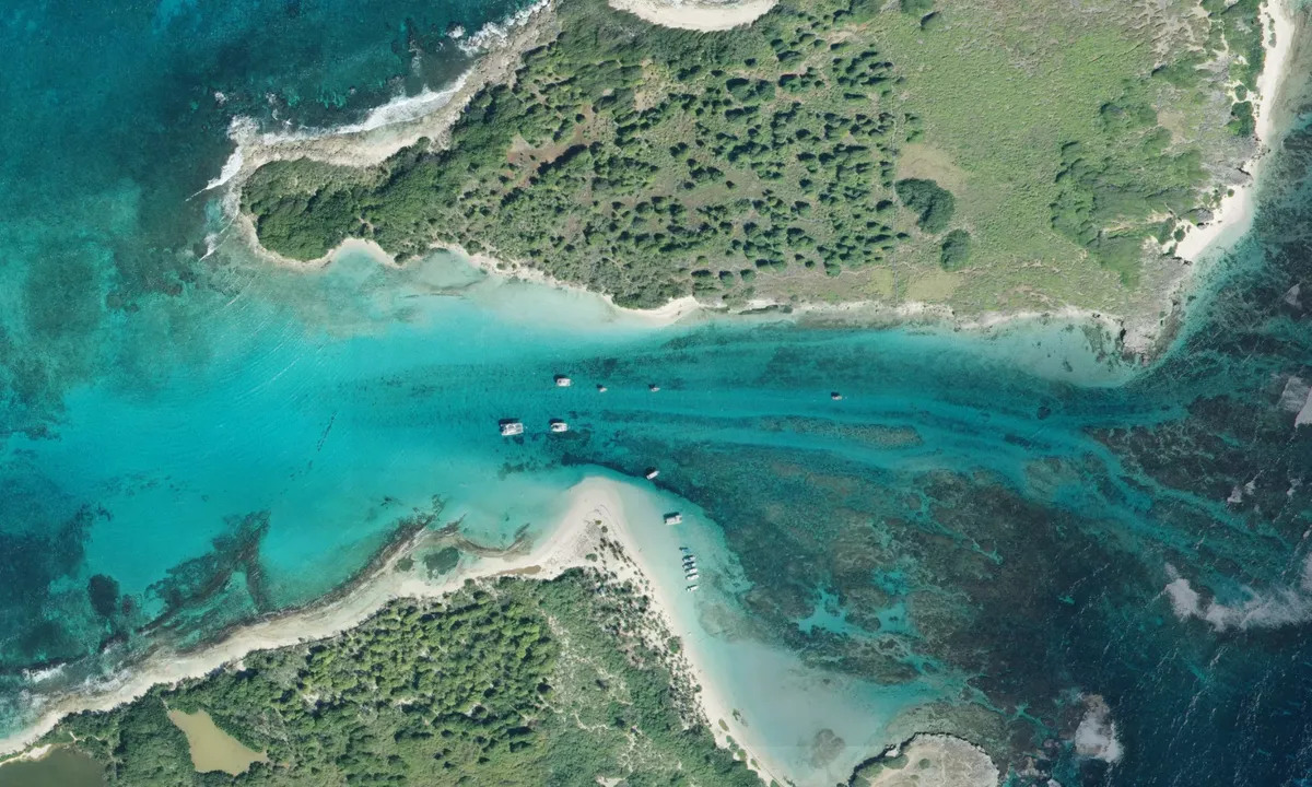 Flyfoto av Petite Terre