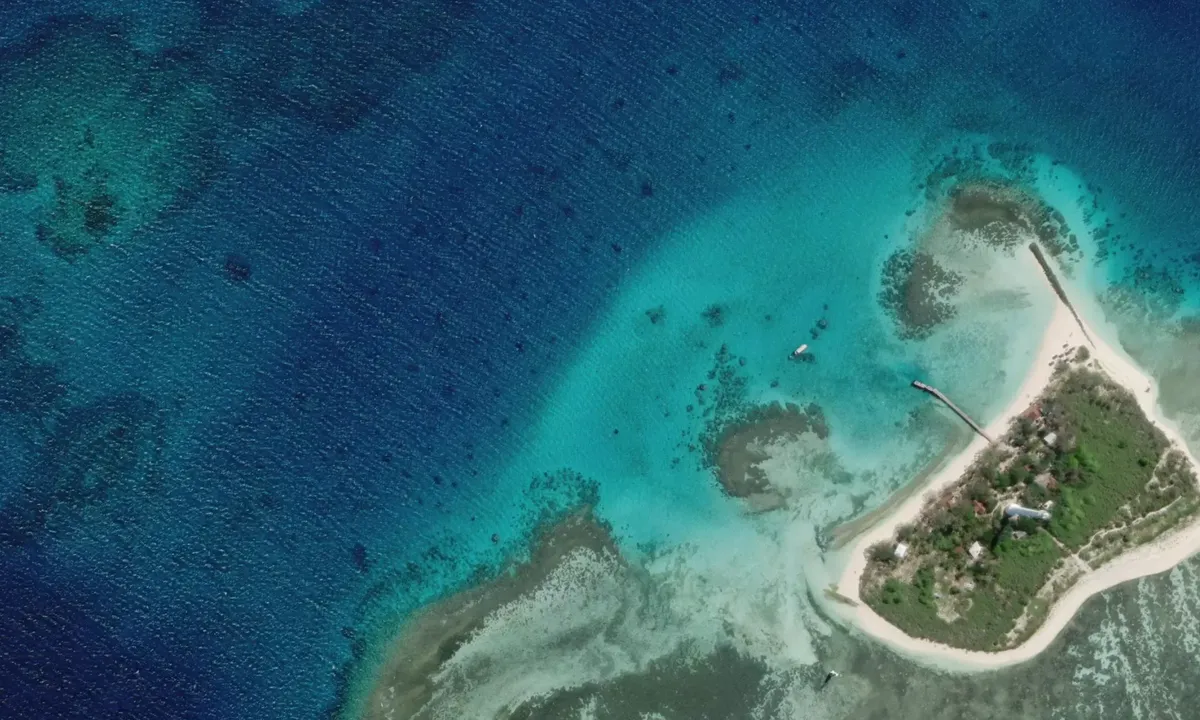 Flyfoto av Phare Amédée