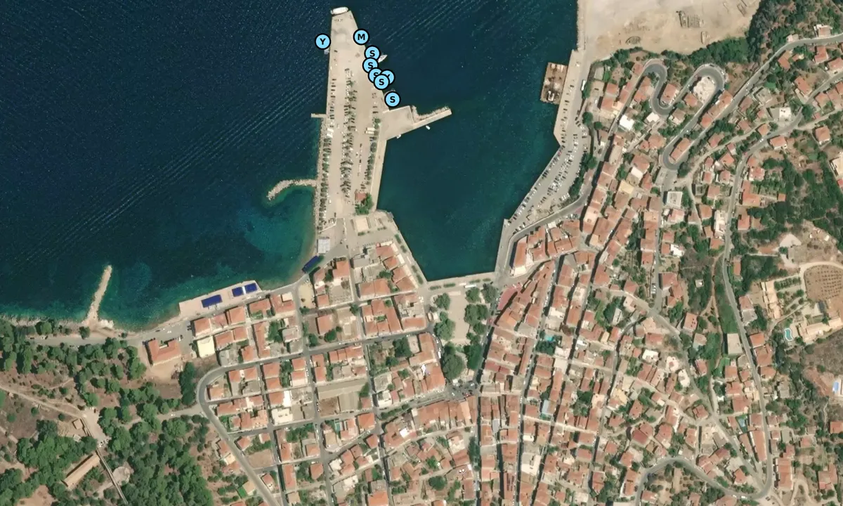 Satelite image of Pilos Town quay