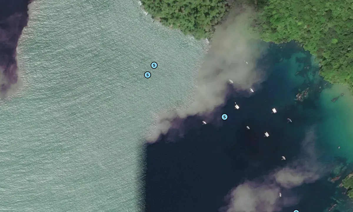 Satelite image of Pirate's Bay
