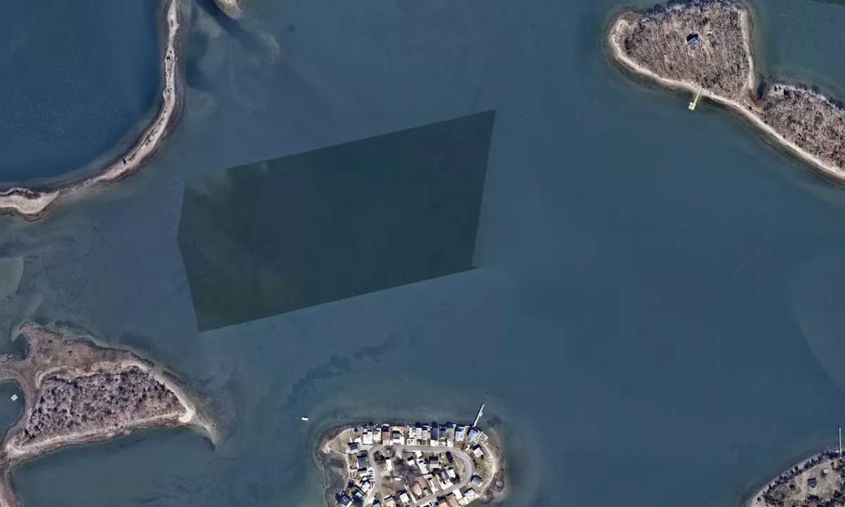 Flyfoto av Pirates Cove 1