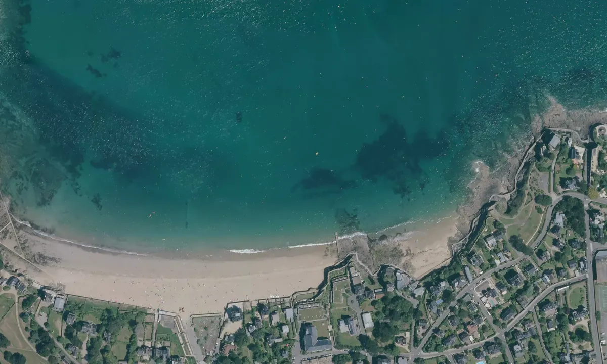 Flyfoto av Plage Saint-Enogat