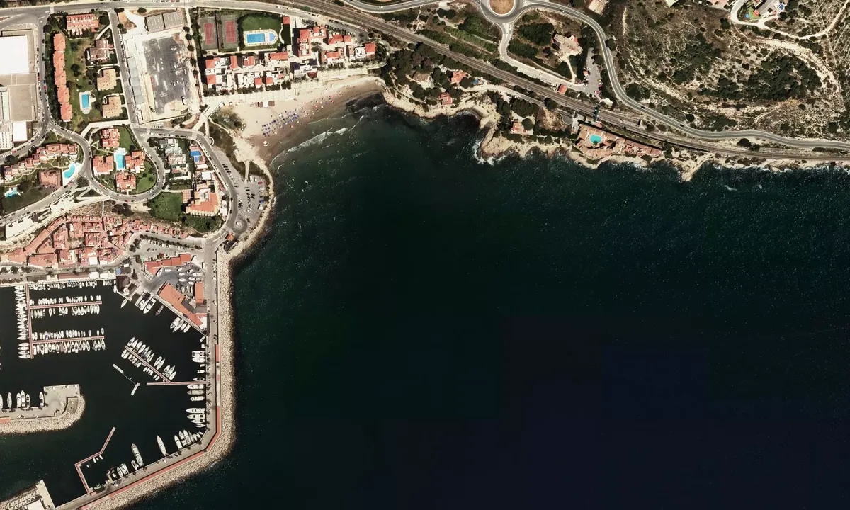Flyfoto av Playa de la Marina