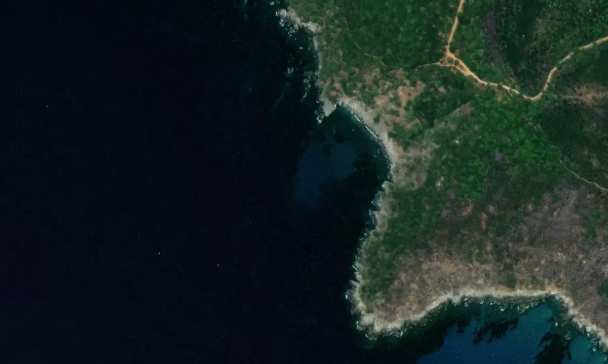Flyfoto av Pointe Andati 1