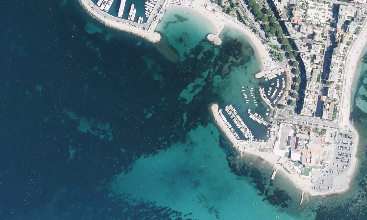 Flyfoto av Pointe Croisette 1