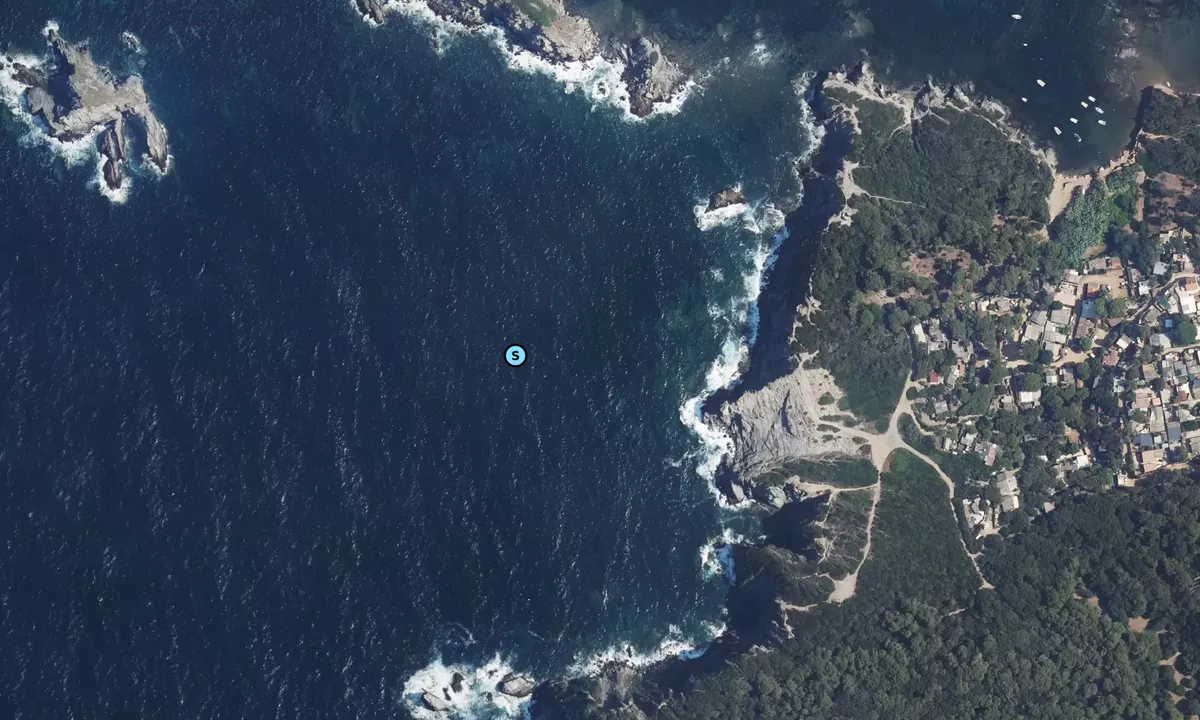 Satelite image of Pointe des Chevaliers