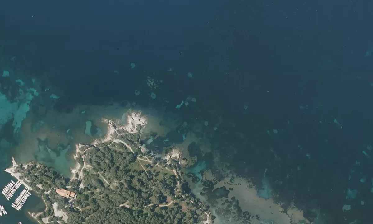 Flyfoto av Pointe du Canouvié