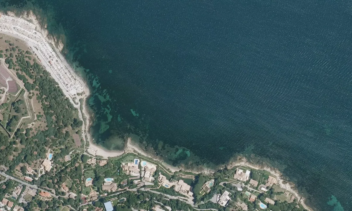 Flyfoto av Pointe du Cimetière