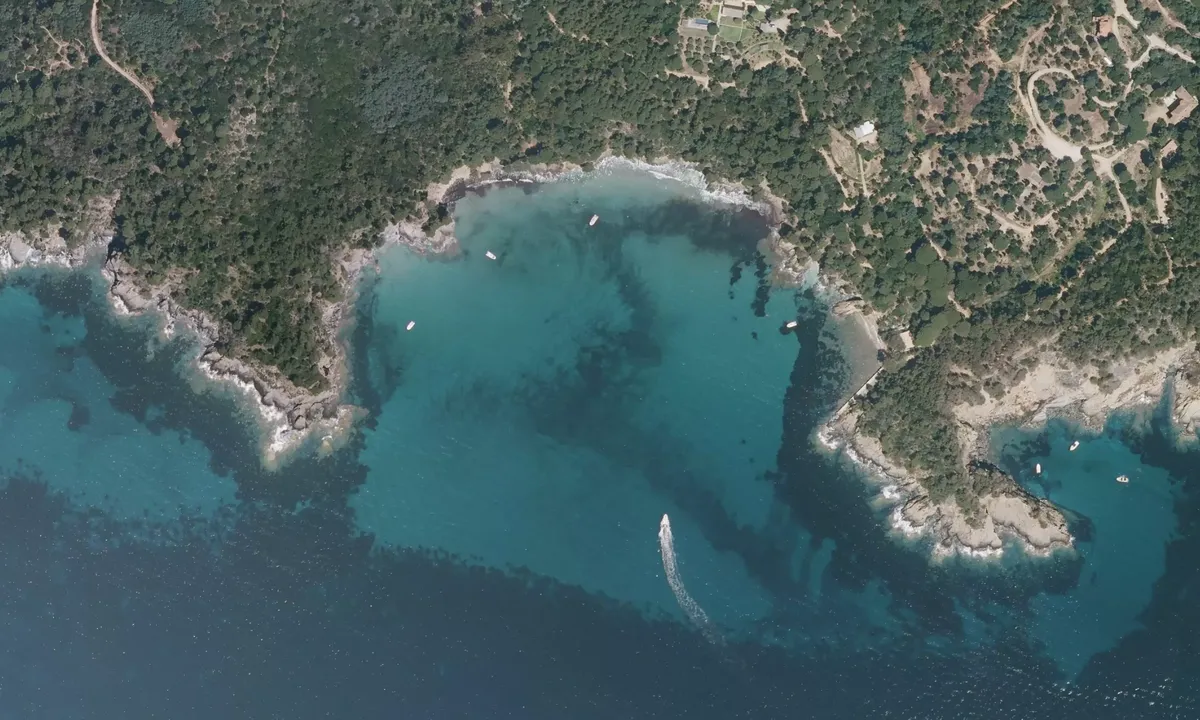 Flyfoto av Pointe du Trésor