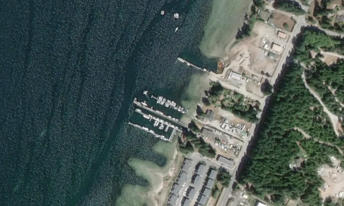 Flyfoto av Poise Cove Marina