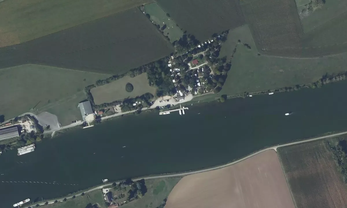 Satelite image of Ponton Camping les harlequins