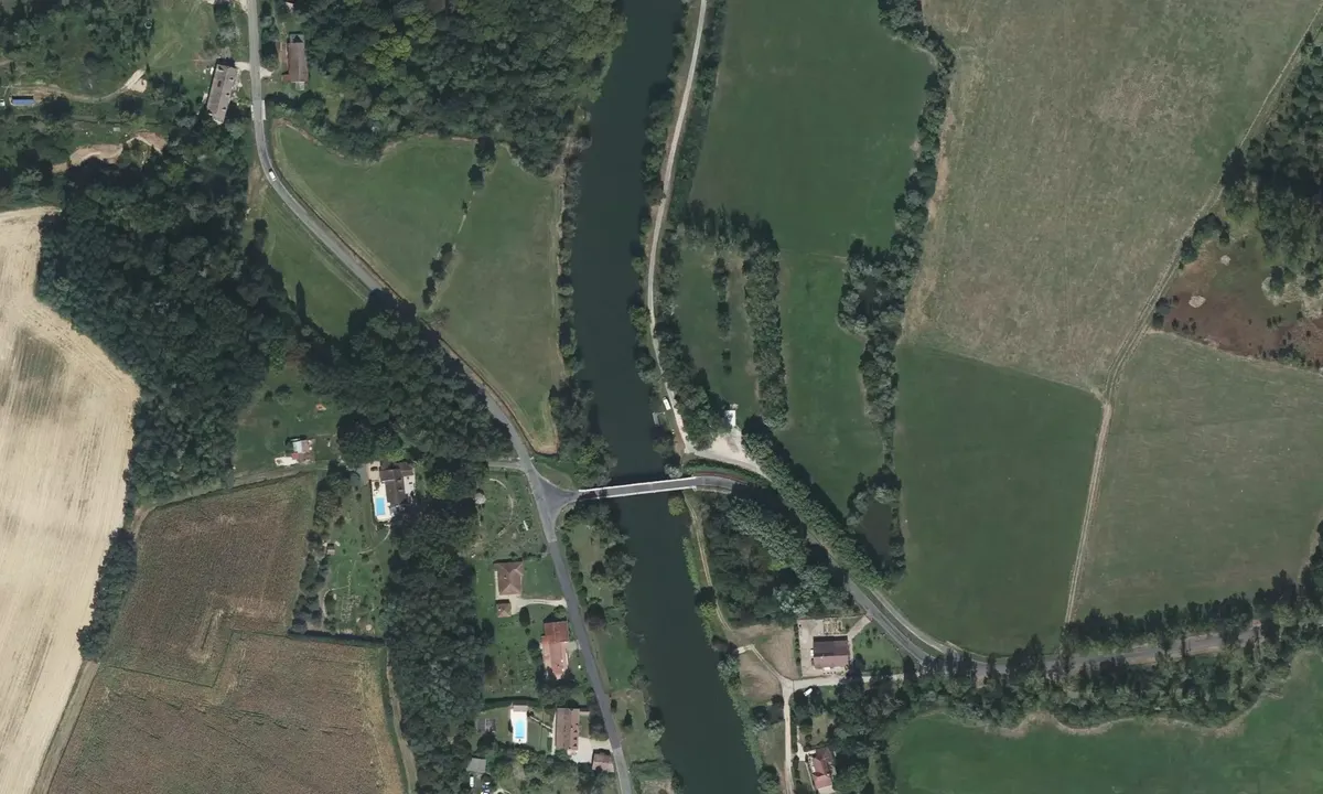 Satelite image of Ponton chevreuse