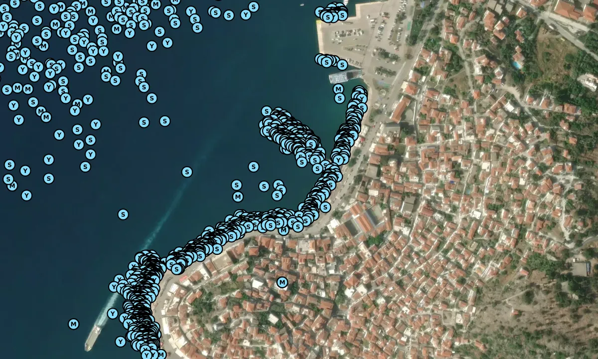 Satelite image of Poros Town Quay