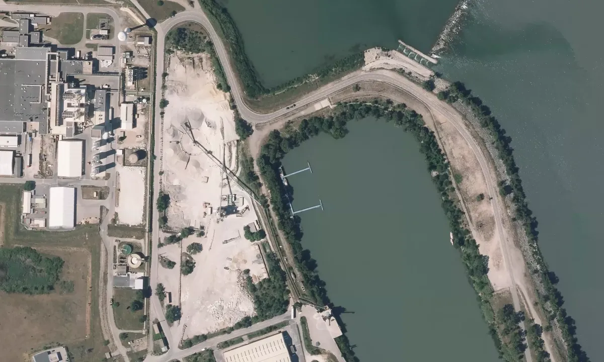 Satelite image of Port 2 Plaisance