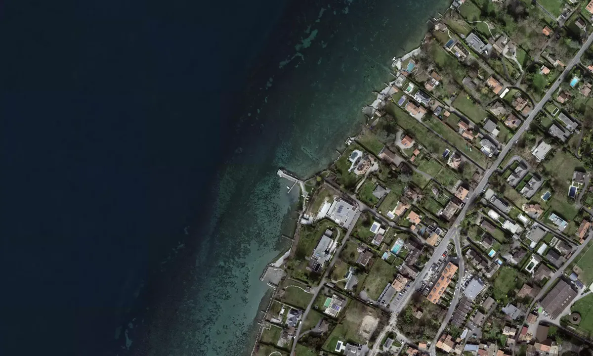 Flyfoto av Port d'Anières