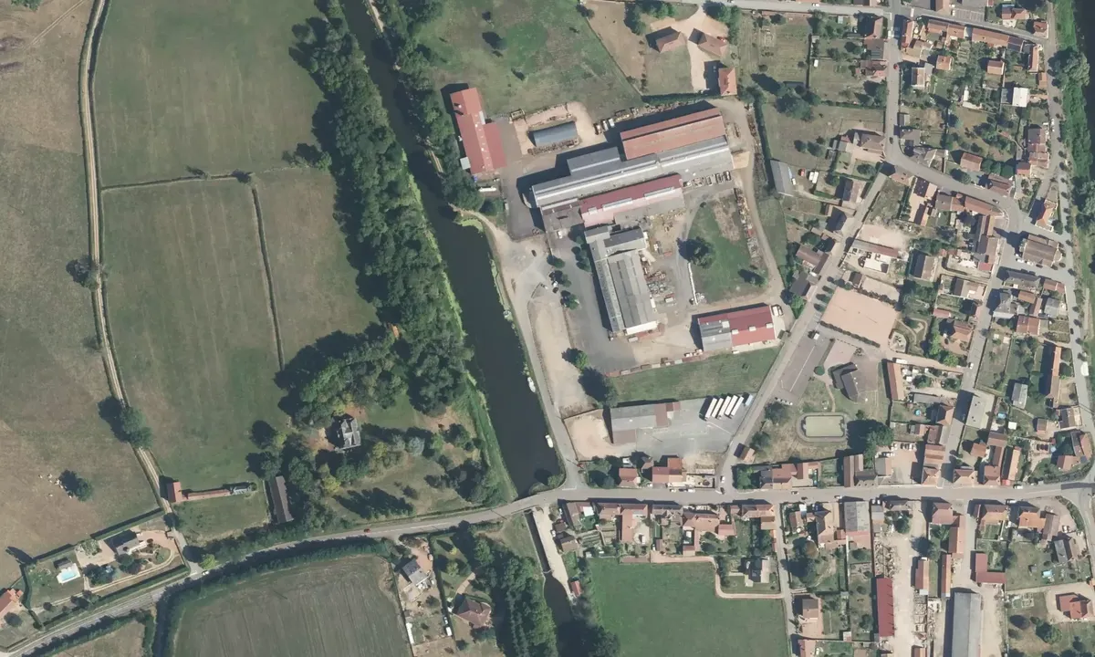 Satelite image of Port de chambilly