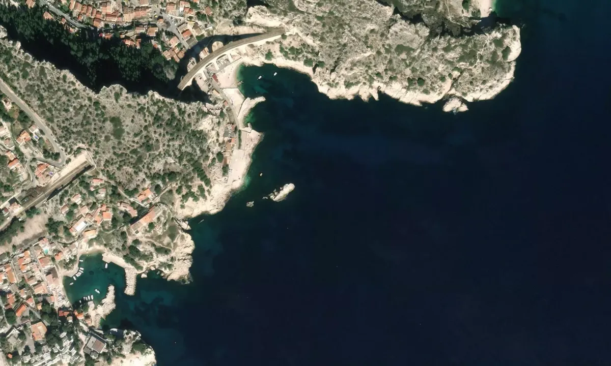 Flyfoto av Port de la Vesse - Niolon