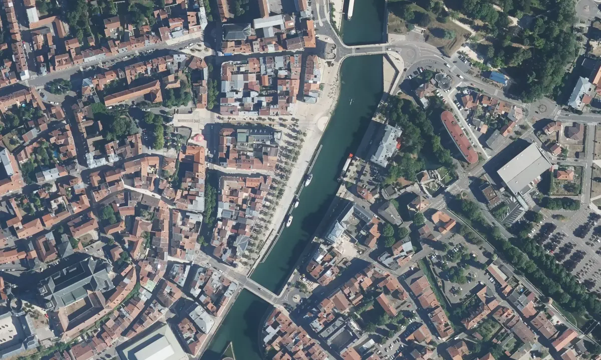 Satelite image of Port de Plaisance Verdun
