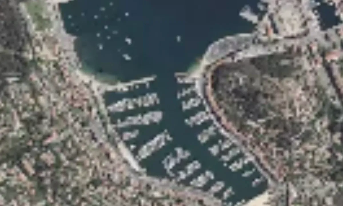 Flyfoto av Port de St. Mandrier sur Mer