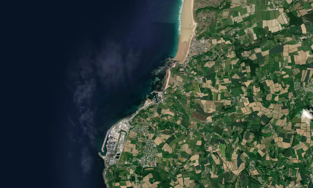 Flyfoto av Port-Diélette Marina