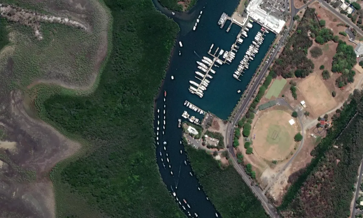 Flyfoto av Port Douglas Yacht Club