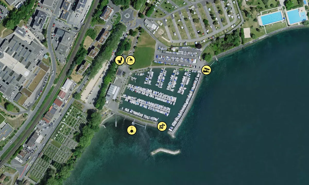 Satelite image of Port Du Petit-Bois