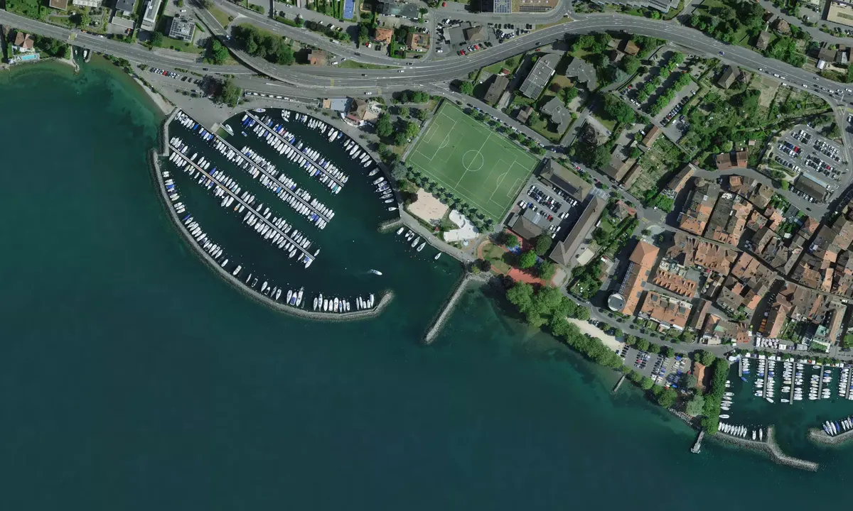 Satelite image of Port du Vieux-Stand