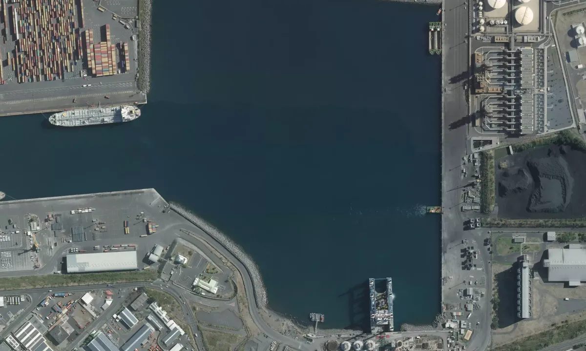 Flyfoto av Port Est