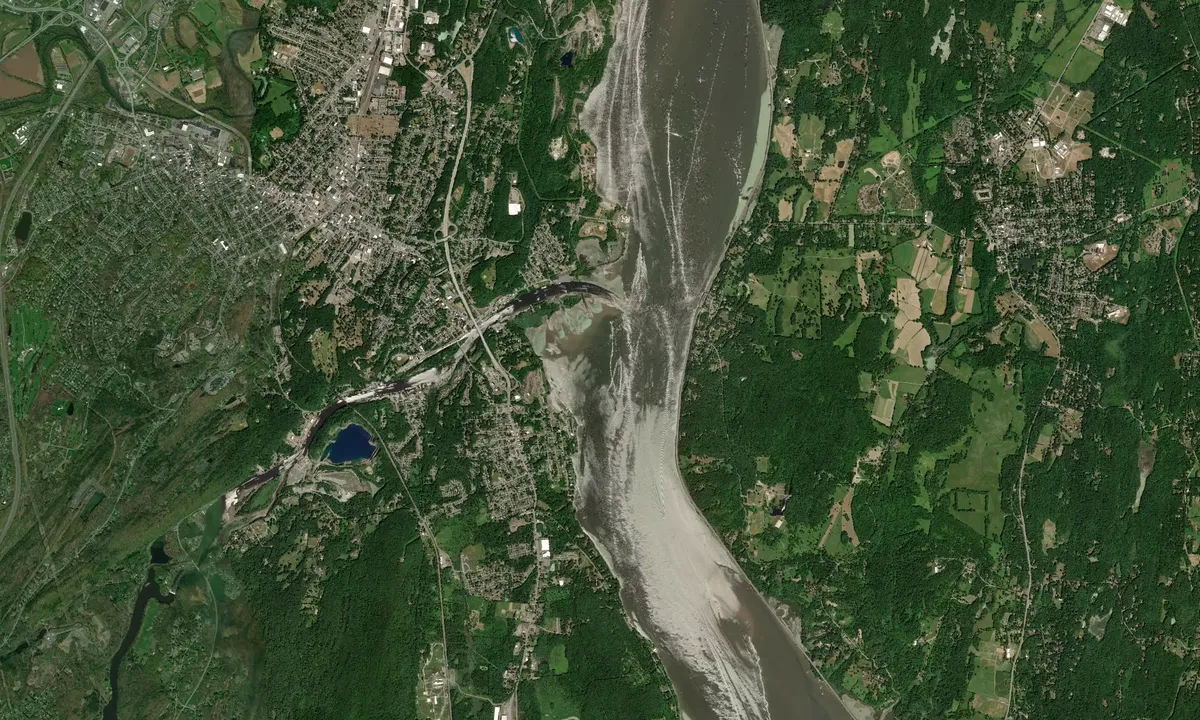Flyfoto av Port Ewen