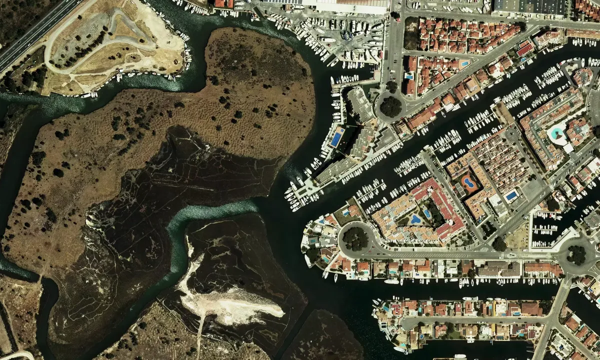 Flyfoto av PORT GRAN SANTA MARGARITA ROSES ESPAGNE