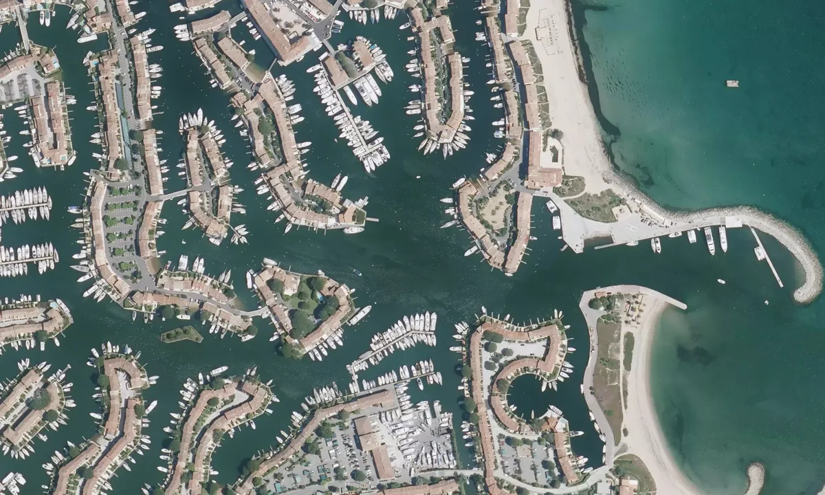 Flyfoto av Port-Grimaud