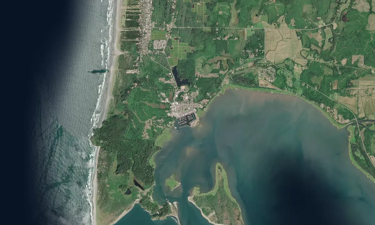 Flyfoto av Port of Ilwaco - Pacific