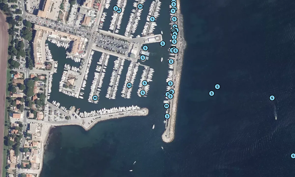 Satelite image of Port Saint-Pierre