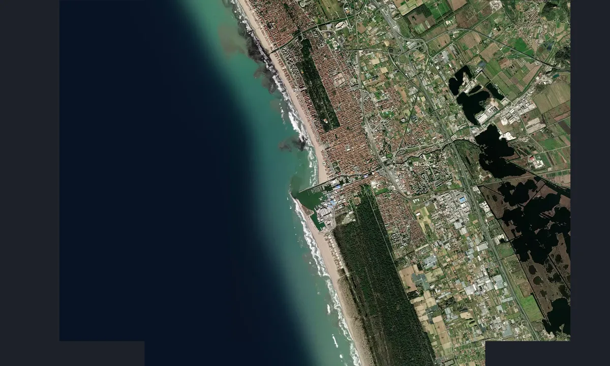 Flyfoto av Porto di Viareggio