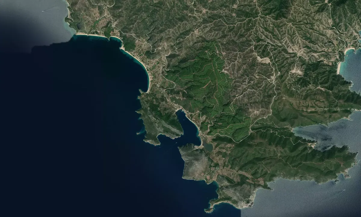 Flyfoto av Porto Koufos North