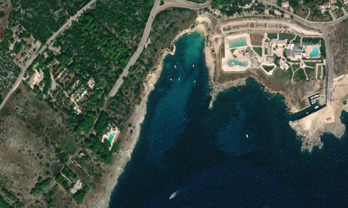 Flyfoto av Porto Miggiano