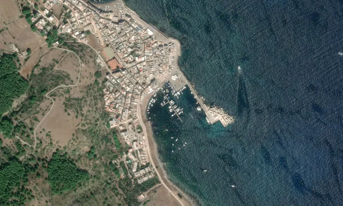 Flyfoto av Porto Nuovo Marettimo