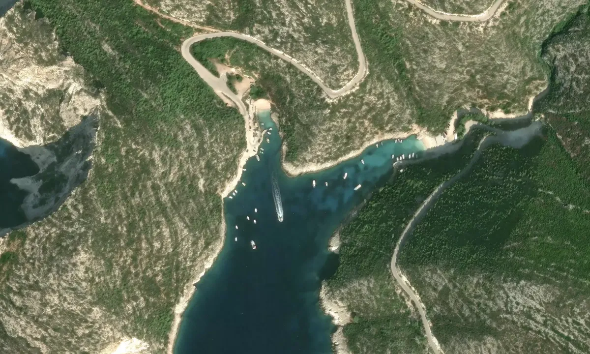 Satelite image of Porto Vromi