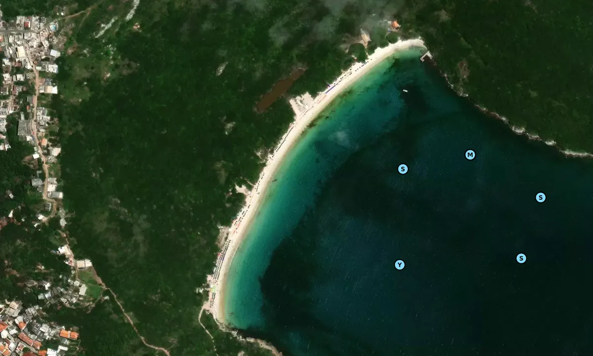 Satelite image of Praia do Forno 1