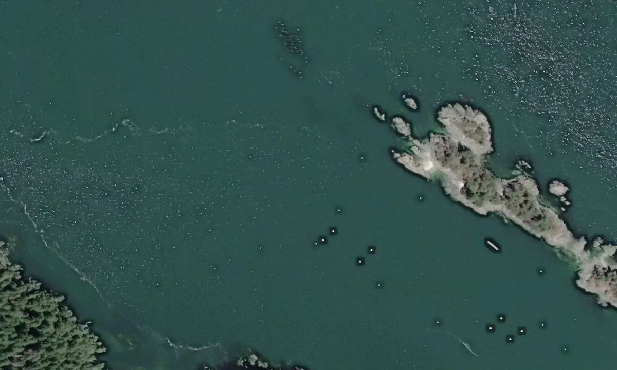 Flyfoto av Prevost Island - Charles Rocks