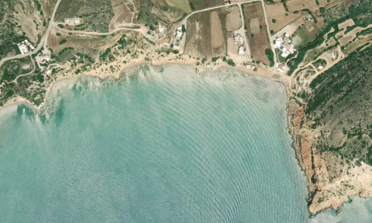 Flyfoto av Provatas Beach
