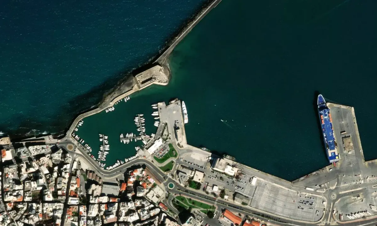 Flyfoto av Public port Heraklion