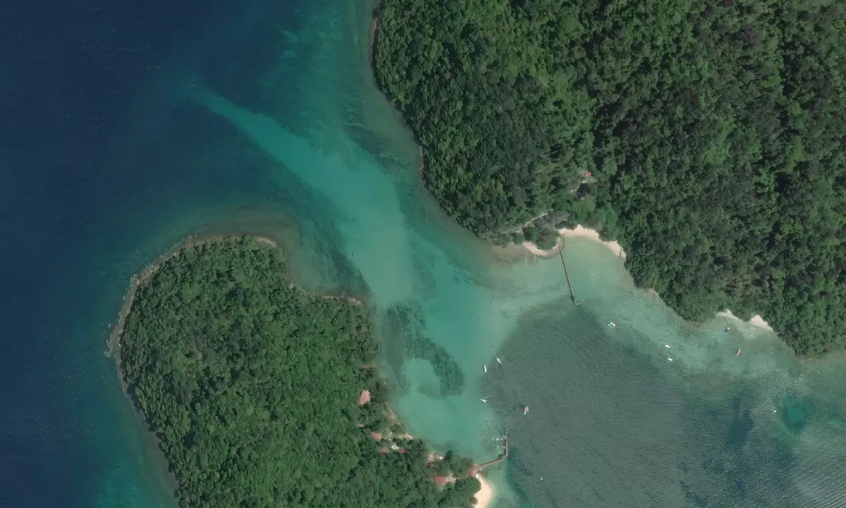 Flyfoto av Pulau Sinjataan