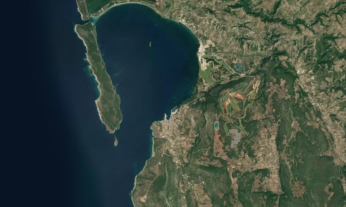 Flyfoto av Pylos Marina