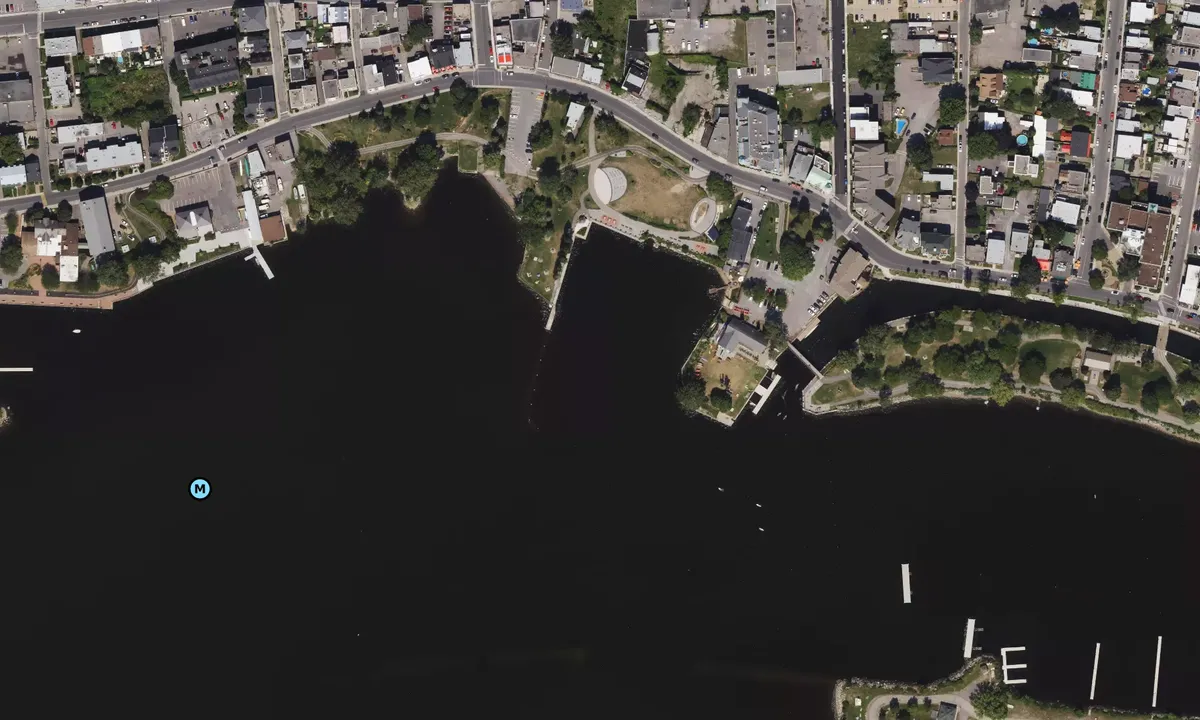 Satelite image of Quai publique de Lachine