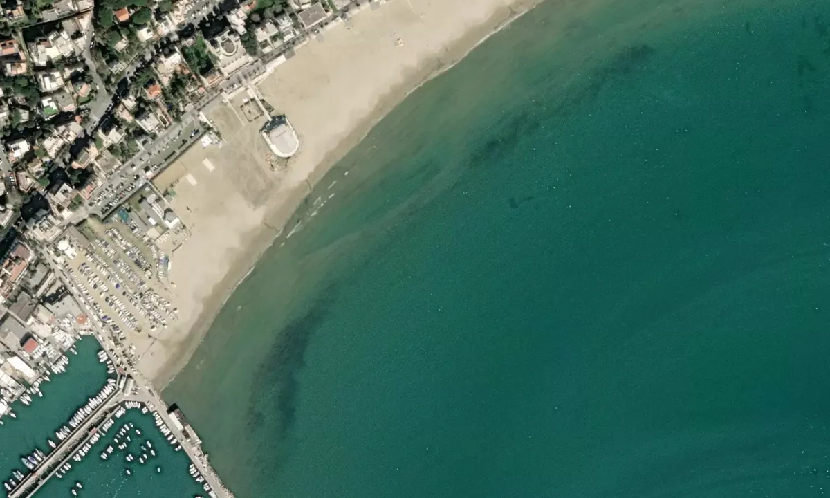 Flyfoto av Rada di Anzio