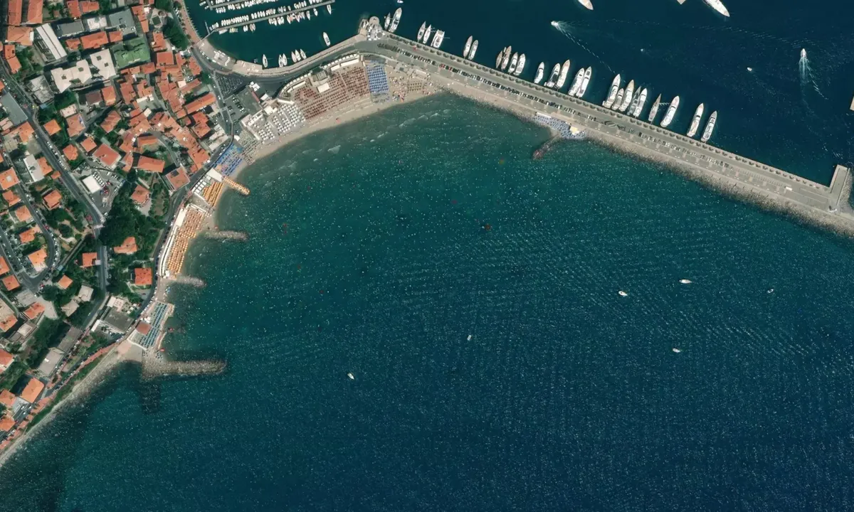 Flyfoto av Rada di Porto Maurizio