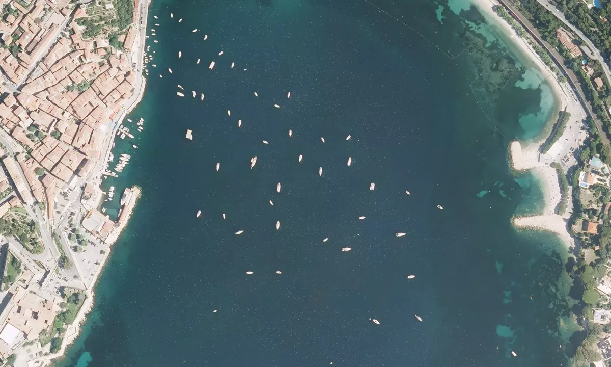 Flyfoto av Rade de Villefranche