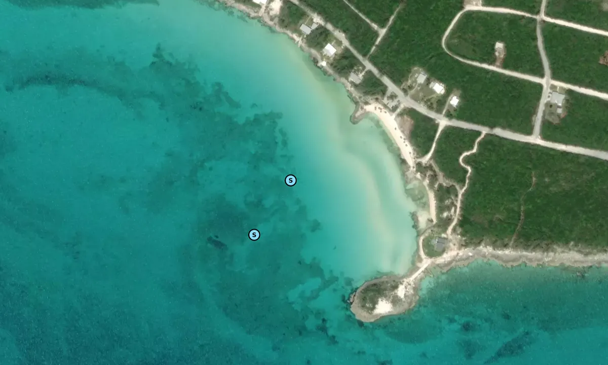 Satelite image of Rainbow Cay Beach